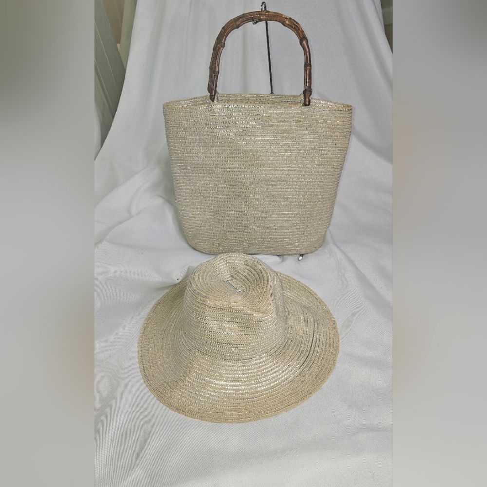 🔥"Buji Baja" Elegant Straw Tote Bag with Bamboo Handles & Matching Hat